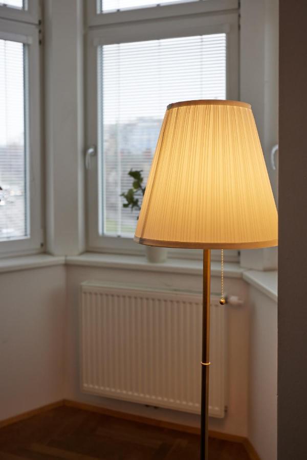 Beautiful Restored - Close To Metro - II Wenen Buitenkant foto